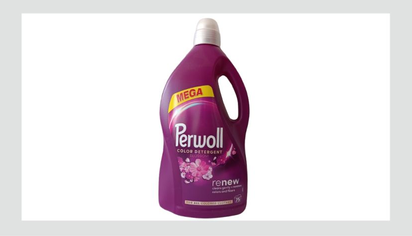 Perwoll Blossom течен детергент со цветен мирис 3750ml